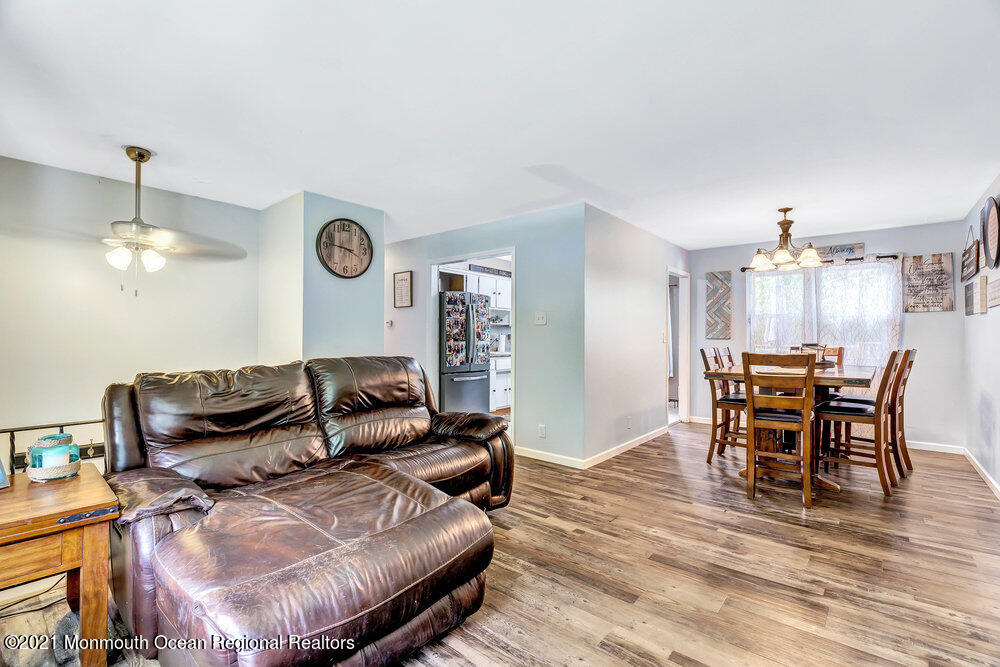 19 Ralph Place Jackson, NJ 08527 - Photo 5 of 16 5