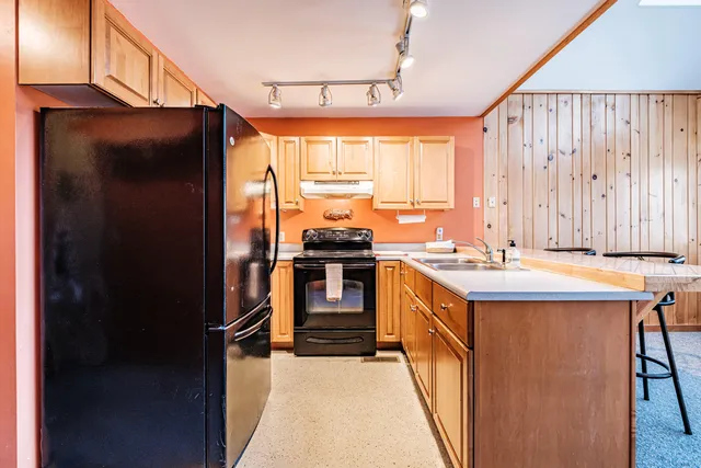 $299,999 | 67 Sunset Road, Bethel, ME 04217