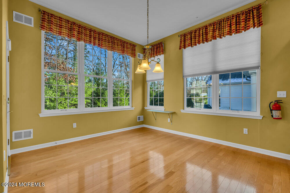 25 Bay Hill Road Jackson, NJ 08527 - Photo 15 of 61 021_dsc03439_313