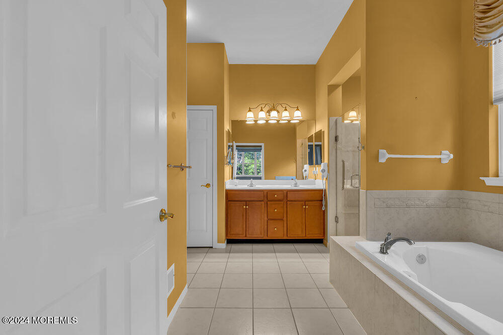 25 Bay Hill Road Jackson, NJ 08527 - Photo 28 of 61 037_dsc03519_368