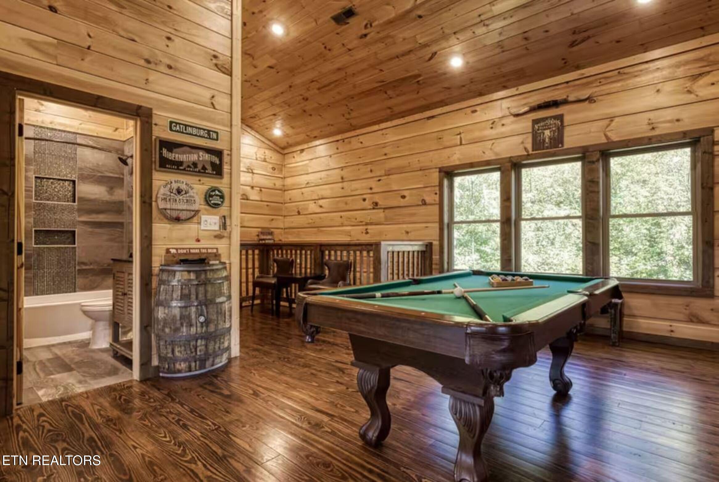 622 Timber Ridge Road Gatlinburg, TN 37738 - Photo 17 of 35 622 Timber Ridge Road