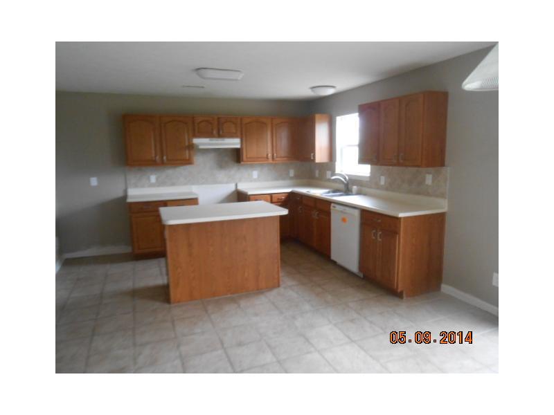 604 Hanover Road Brownsburg, IN 46112 - Photo 4 of 11