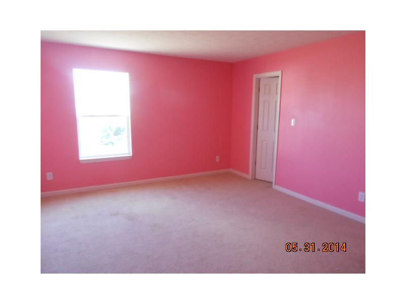 604 Hanover Road Brownsburg, IN 46112 - Photo 5 of 11