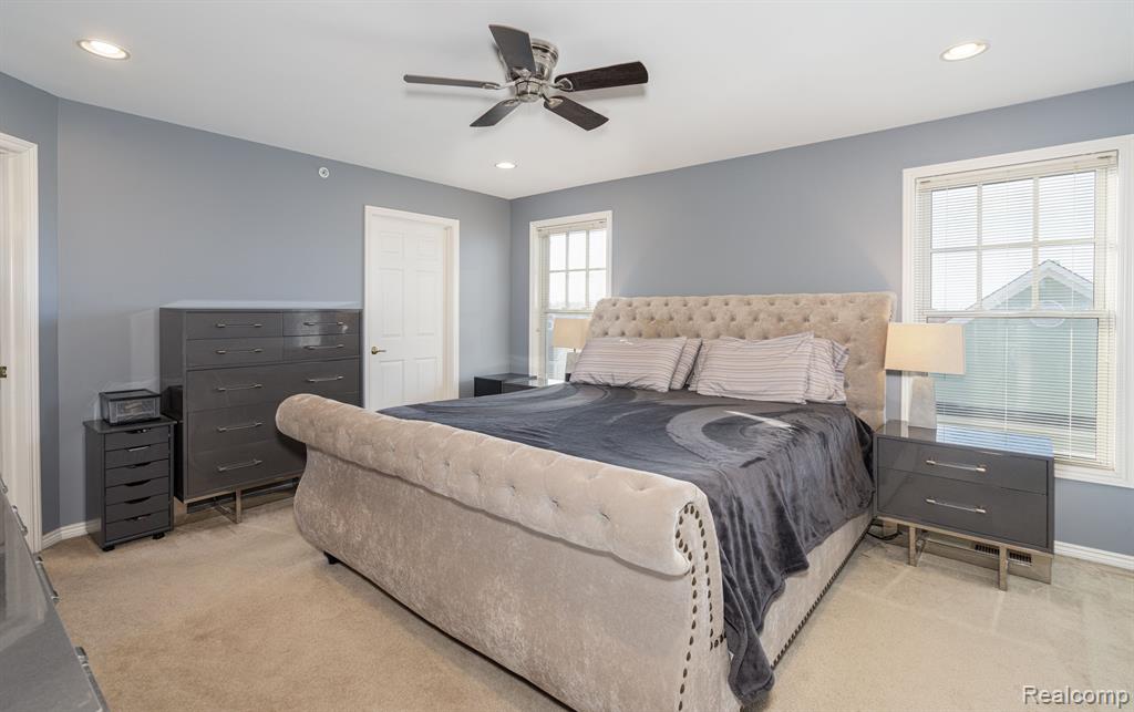 50107 Harding Street Canton, MI 48188 - Photo 15 of 27