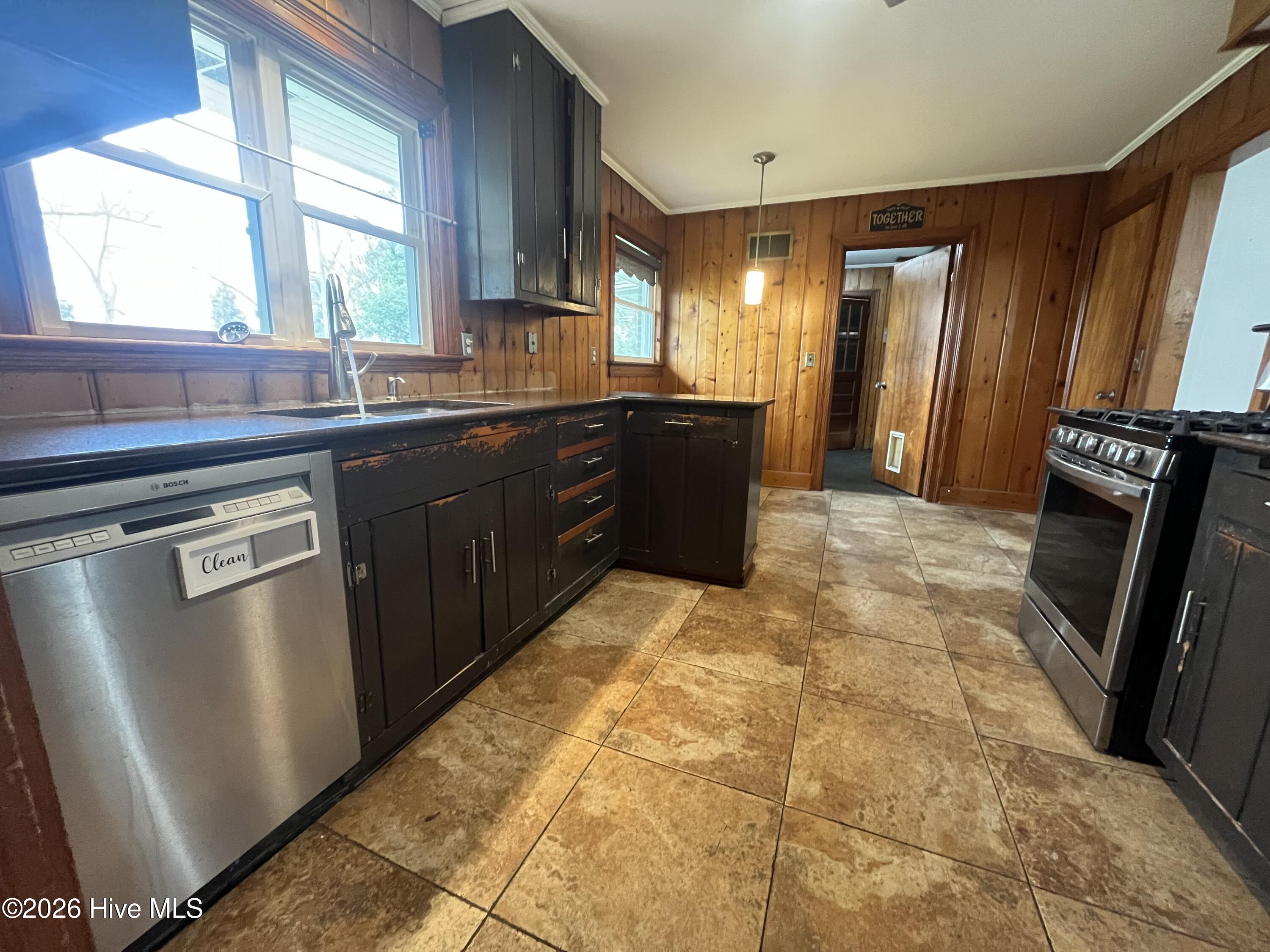 720 Main Street Bayboro, NC 28515 - Photo 14 of 35 Kitchen 2A