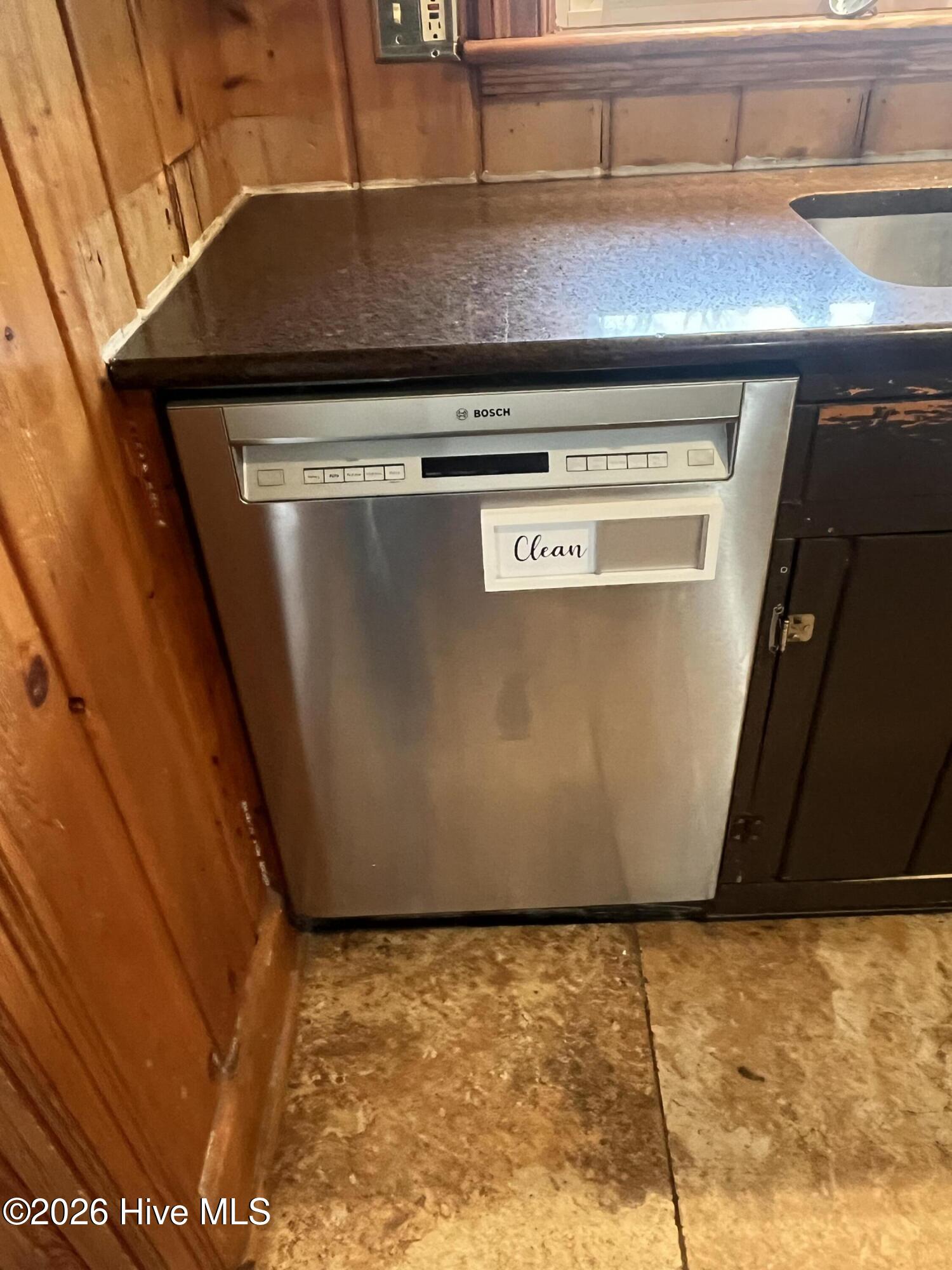 720 Main Street Bayboro, NC 28515 - Photo 17 of 35 Kitchen Dishwasher