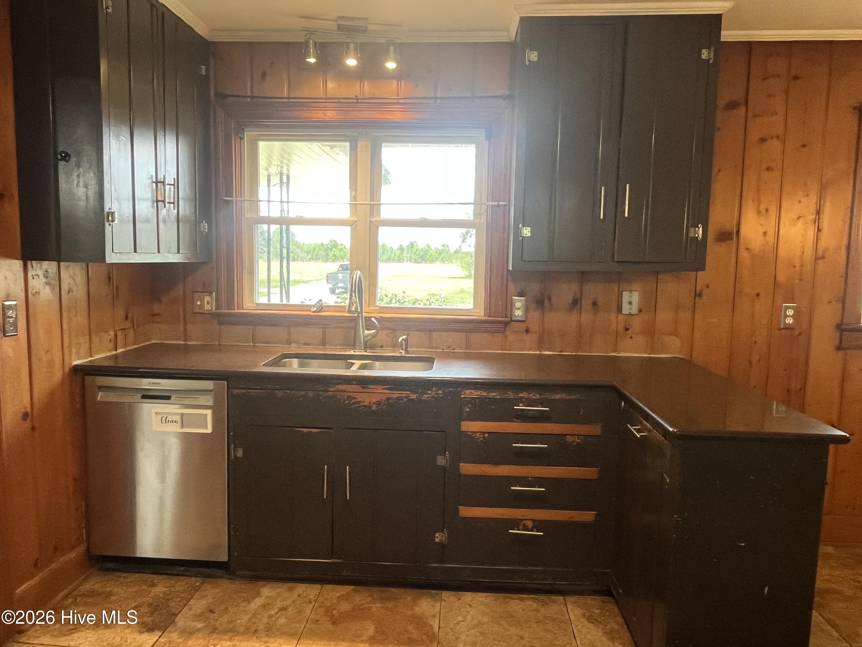 720 Main Street Bayboro, NC 28515 - Photo 18 of 35 Kitchen 4
