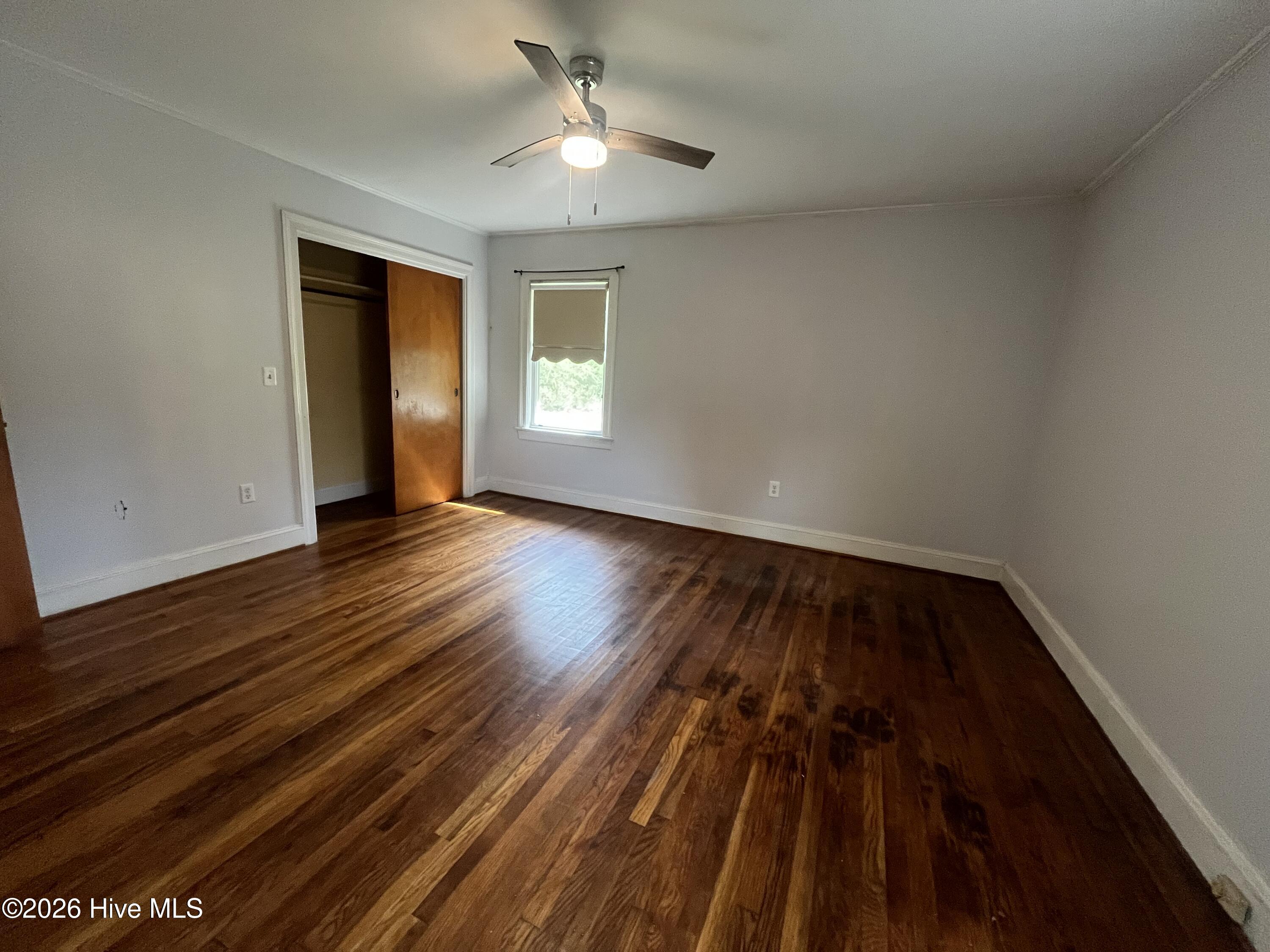 720 Main Street Bayboro, NC 28515 - Photo 22 of 35 Primary Bedroom