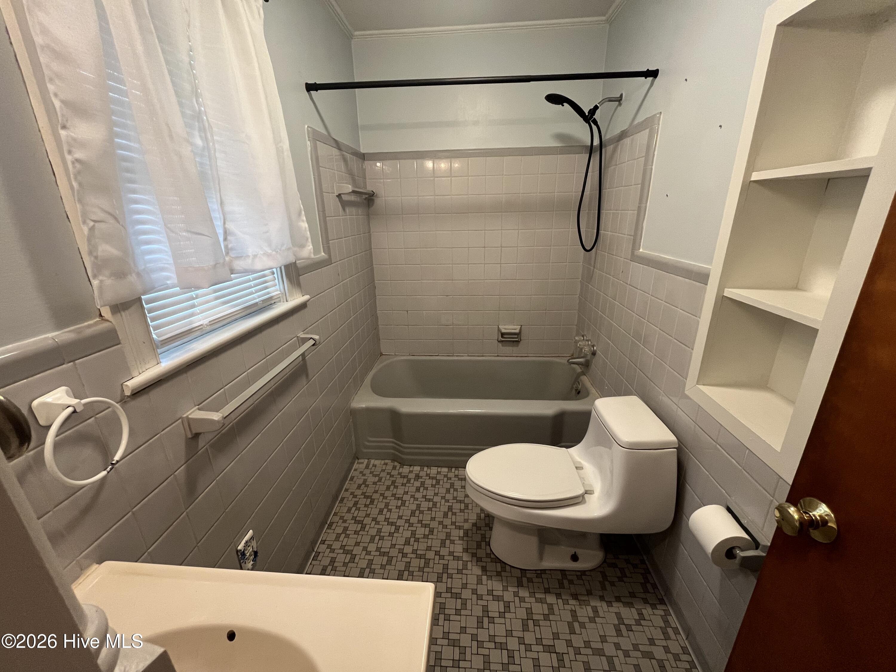 720 Main Street Bayboro, NC 28515 - Photo 23 of 35 Primary Bathroom_