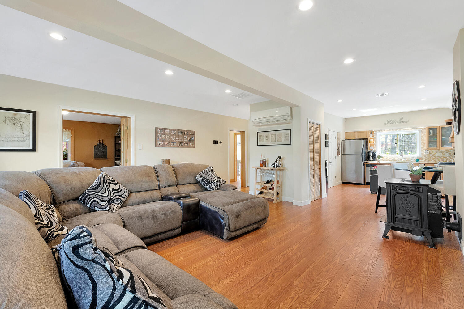 859 Patterson Road Jackson, NJ 08527 - Photo 20 of 56 859 Patterson Rd Jackson-large-019-042-L