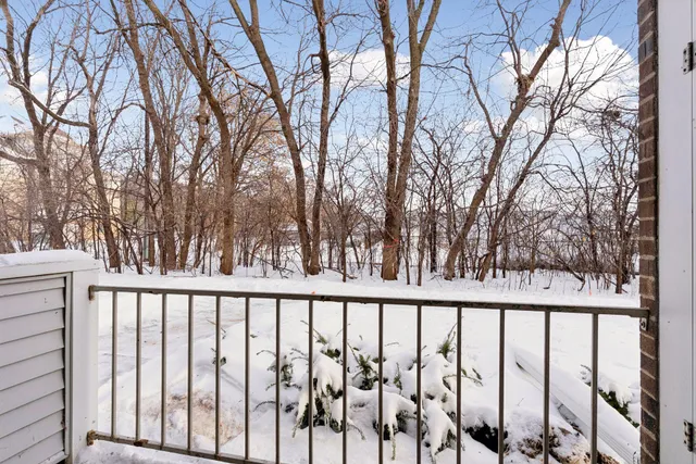 $179,900 | 2250 Benson Avenue, Unit H, St. Paul, MN 55116