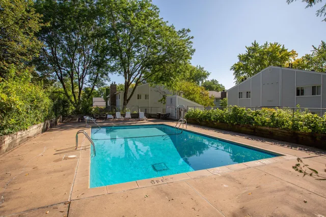 $179,900 | 2250 Benson Avenue, Unit H, St. Paul, MN 55116