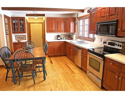 220 Fruitland Road Barre, MA 01005 - Photo 3 of 30 Gallery Image 3