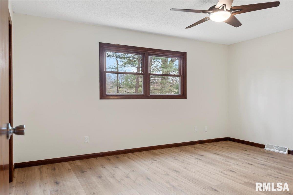 20 Cheyenne Drive Springfield, IL 62711 - Photo 14 of 33