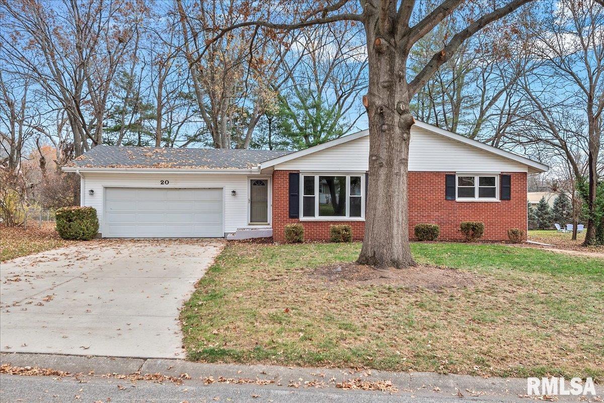 20 Cheyenne Drive Springfield, IL 62711 - Photo 2 of 33