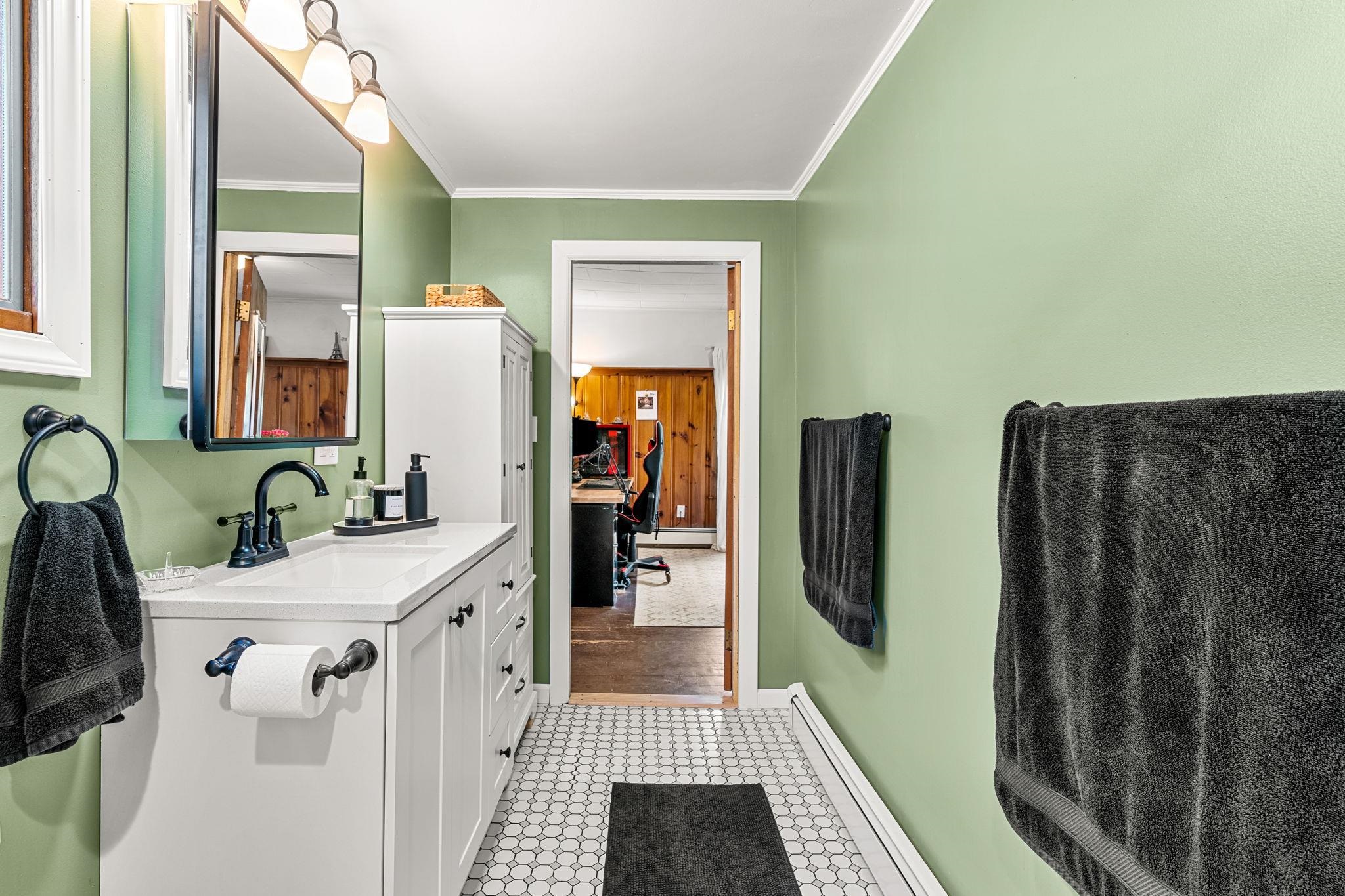 18 Adams Avenue Rochester, NH 03867 - Photo 23 of 34 Gallery Image 23