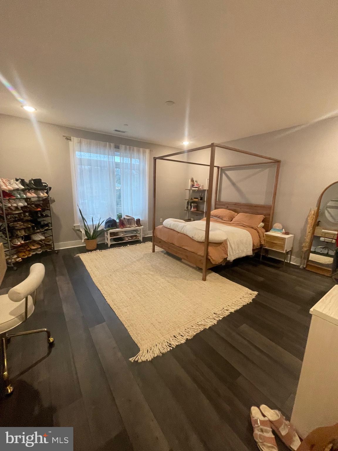 4001 Ridge Avenue Philadelphia, PA 19129 - Photo 22 of 26 a bed room with a bed