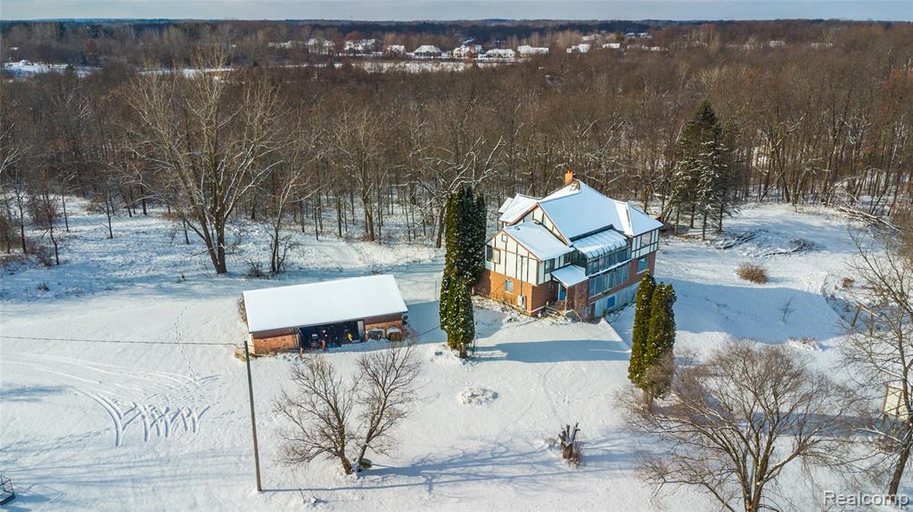 1191 Gage Road Holly, MI 48442 - Photo 5 of 53