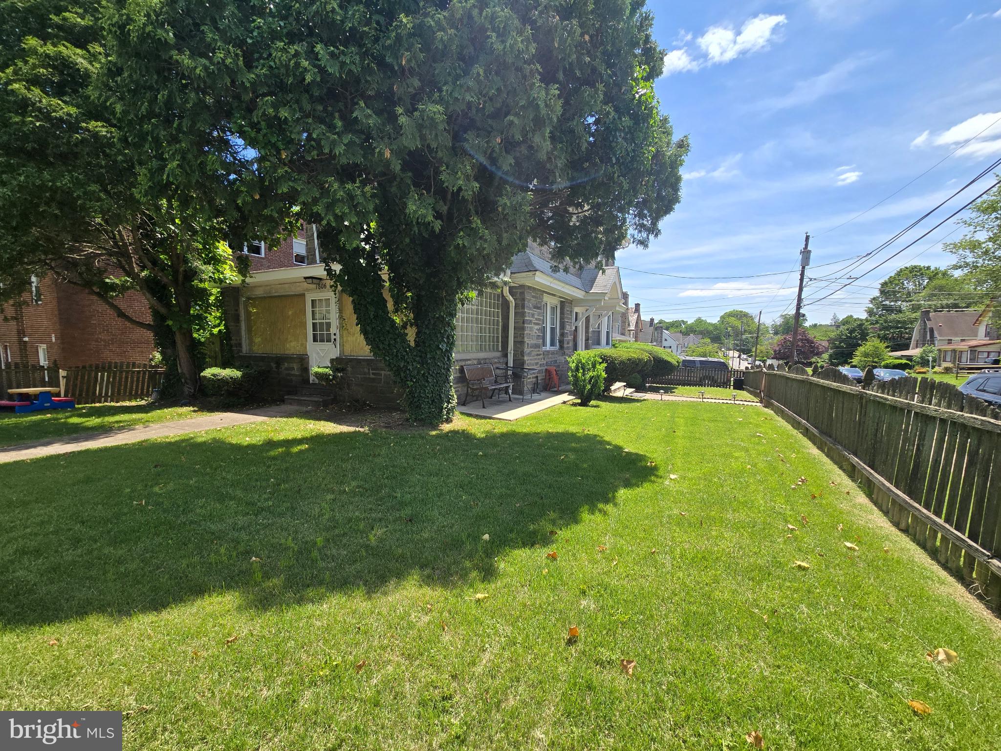 1806 Garrett Road Lansdowne, PA 19050 - Photo 2 of 25