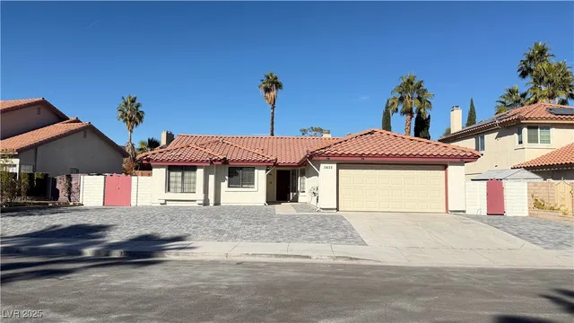 $1,850 | 6760 Quinella Drive, Las Vegas, NV 89103