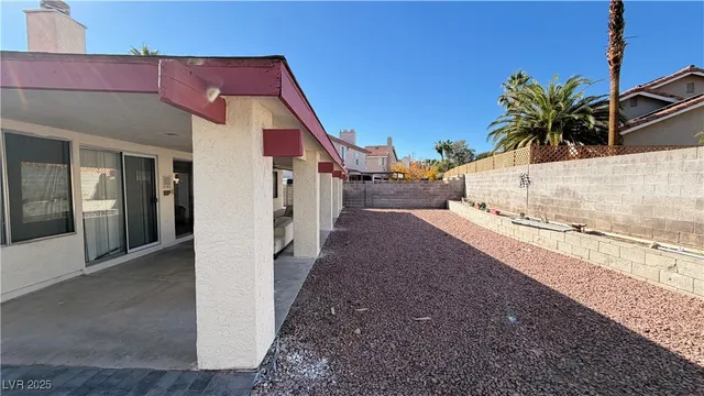 $1,850 | 6760 Quinella Drive, Las Vegas, NV 89103