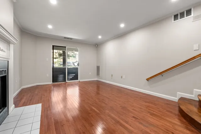 $529,000 | 1216 Vfw Parkway, Unit 40, Boston, MA 02132