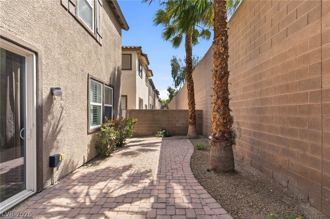 637 Monument Point Street Henderson, NV 89002 - Photo 33 of 39 Gallery Image 33