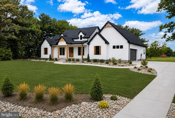 $659,000 | 14133 Pepperbox Road, Delmar, DE 19940