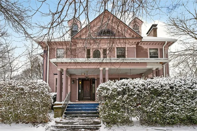 $300,000 | 2 Thayer Street, Rochester, NY 14607