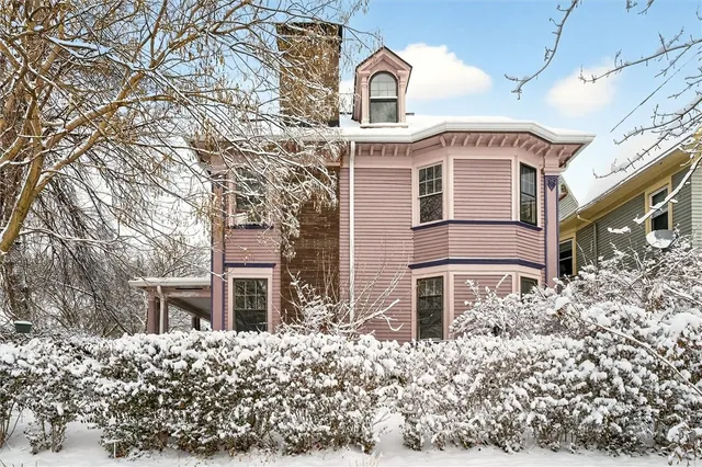 $300,000 | 2 Thayer Street, Rochester, NY 14607