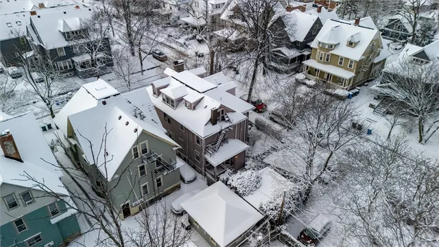 $300,000 | 2 Thayer Street, Rochester, NY 14607