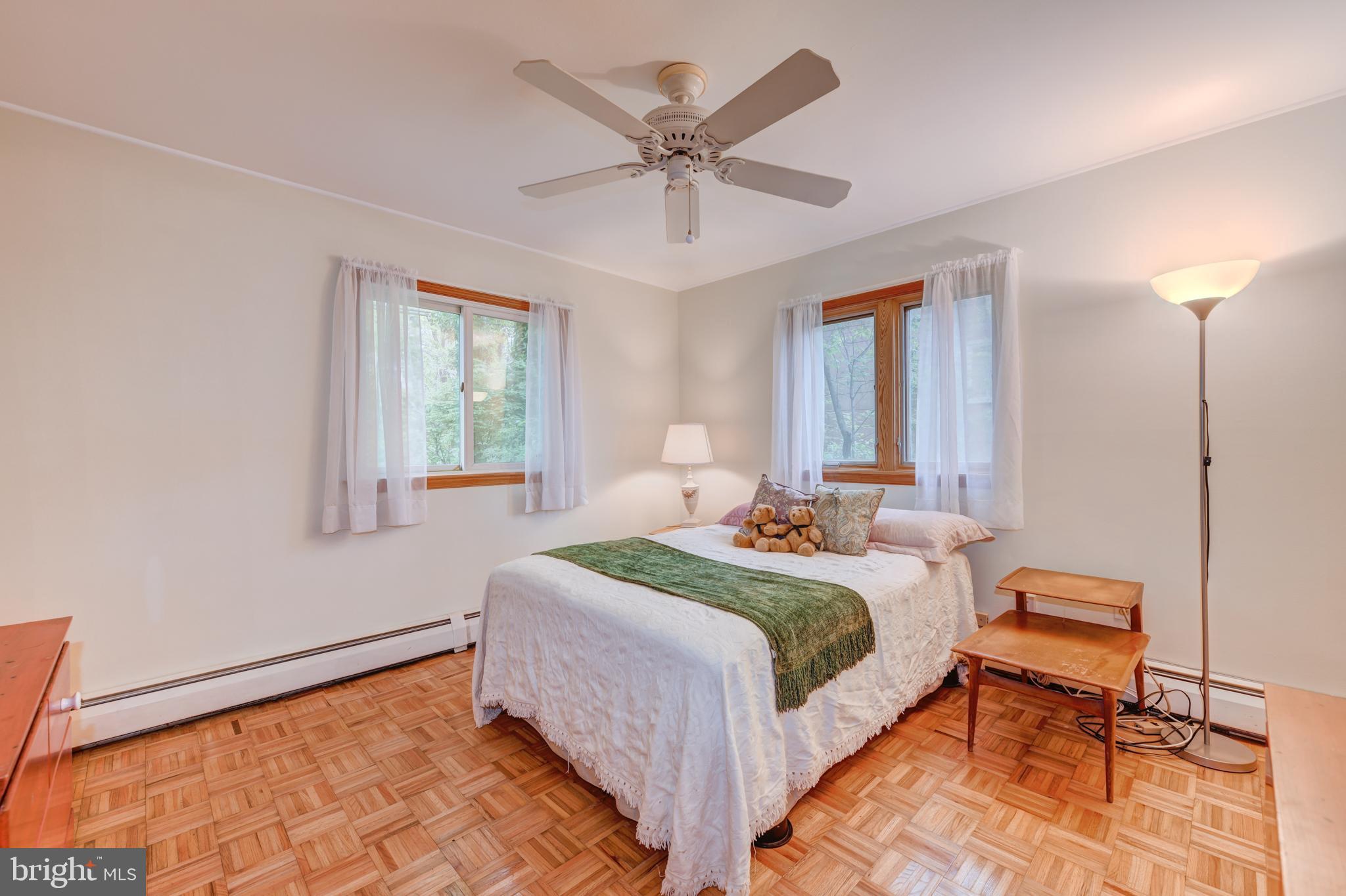 27 Terrace Road Levittown, PA 19056 - Photo 12 of 31