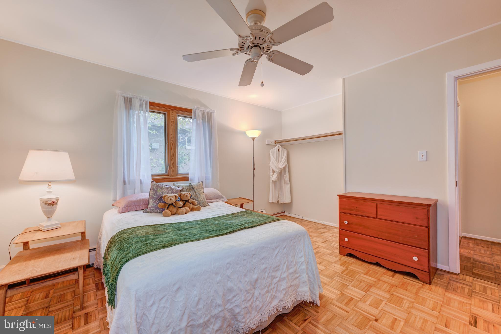 27 Terrace Road Levittown, PA 19056 - Photo 13 of 31