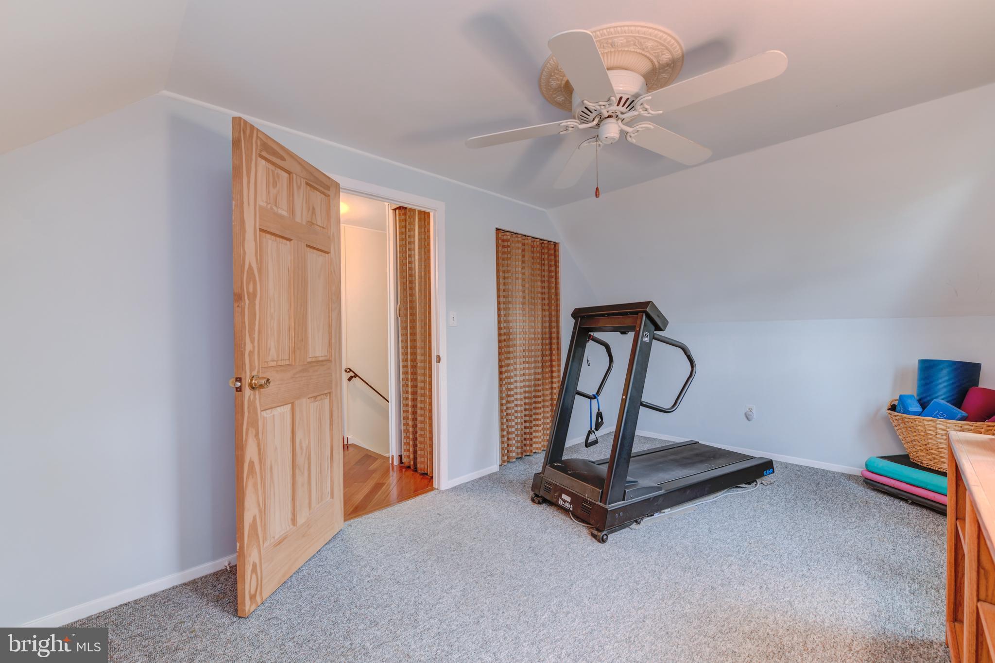 27 Terrace Road Levittown, PA 19056 - Photo 21 of 31