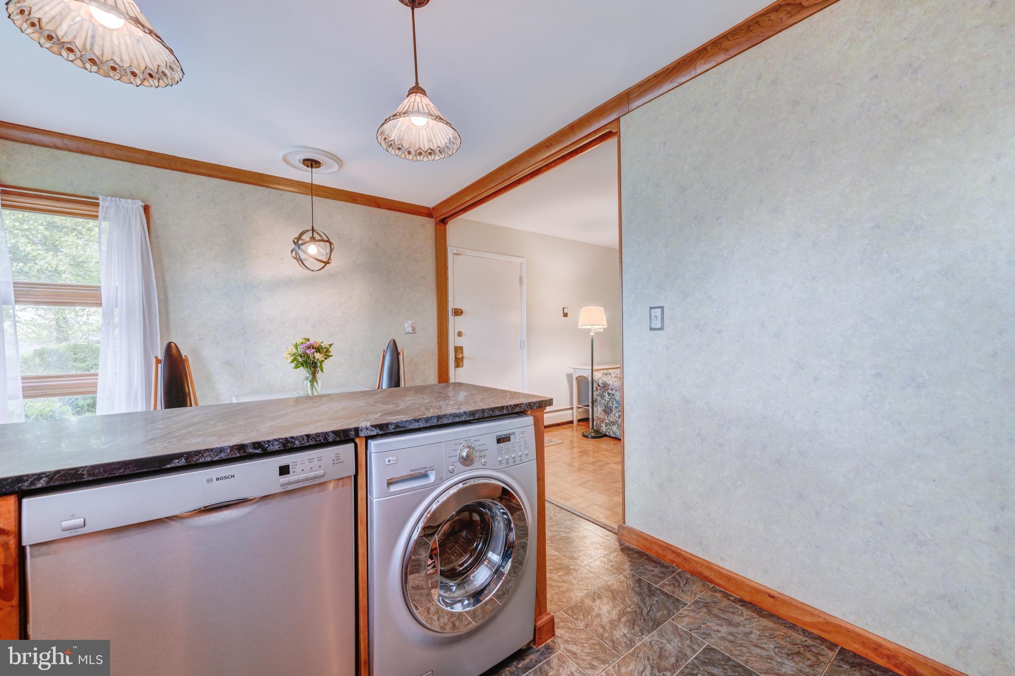27 Terrace Road Levittown, PA 19056 - Photo 6 of 31