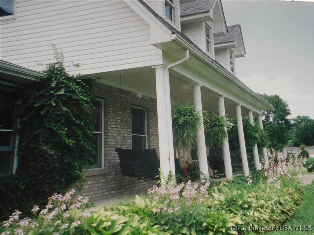 2620 West Cody Road Salem, IN 47167 - Photo 2 of 32