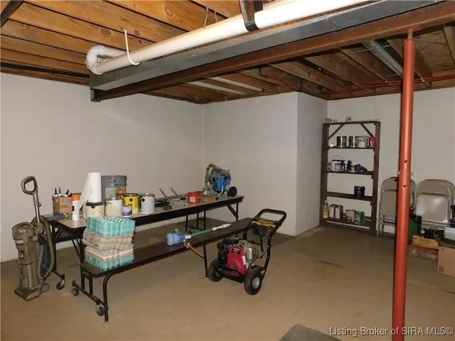 $775,000 | 2620 West Cody Road, Salem, IN 47167