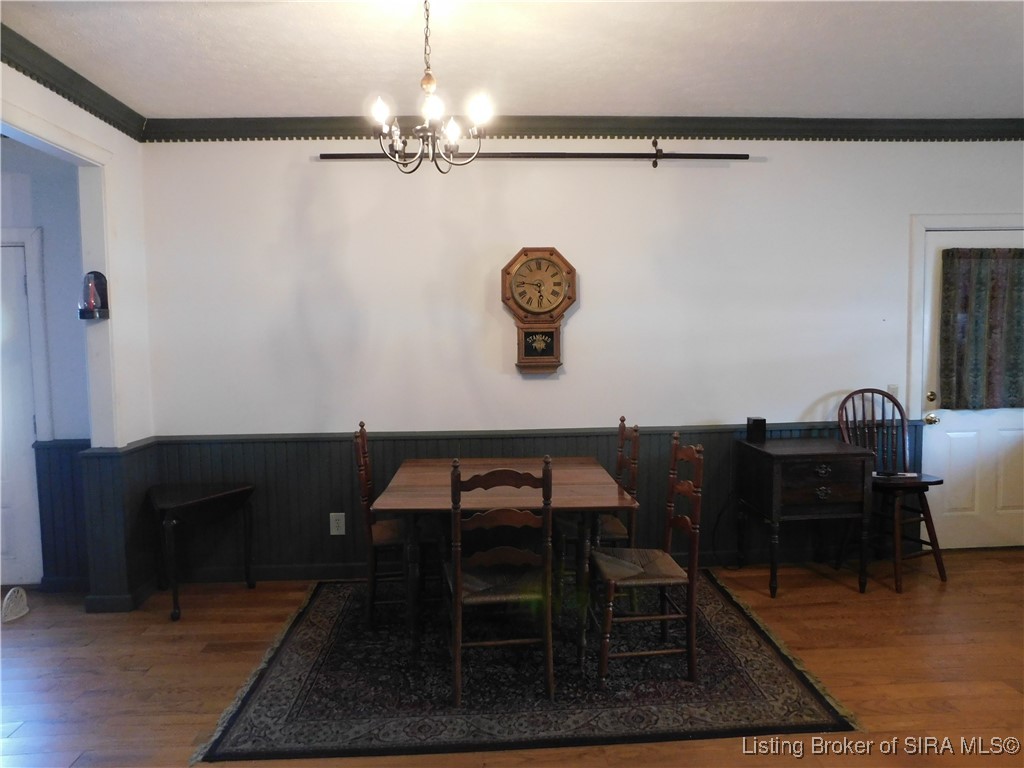 2620 West Cody Road Salem, IN 47167 - Photo 34 of 52 Guest quarters dining room