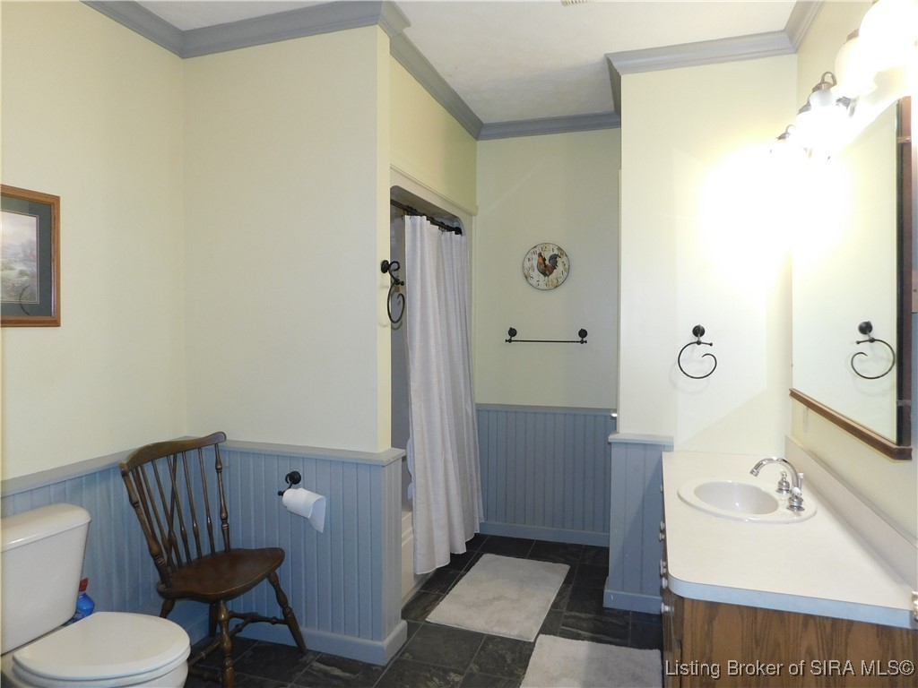 2620 West Cody Road Salem, IN 47167 - Photo 38 of 52 Guest quarters bathroom
