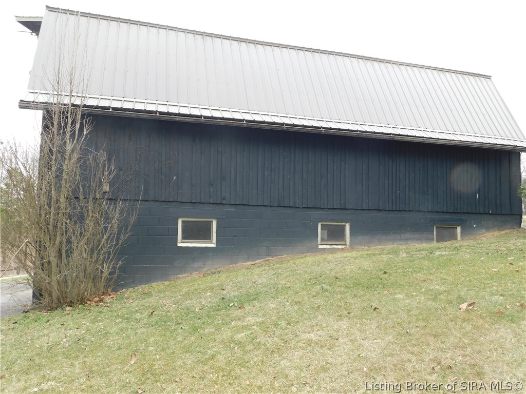 2620 West Cody Road Salem, IN 47167 - Photo 44 of 52