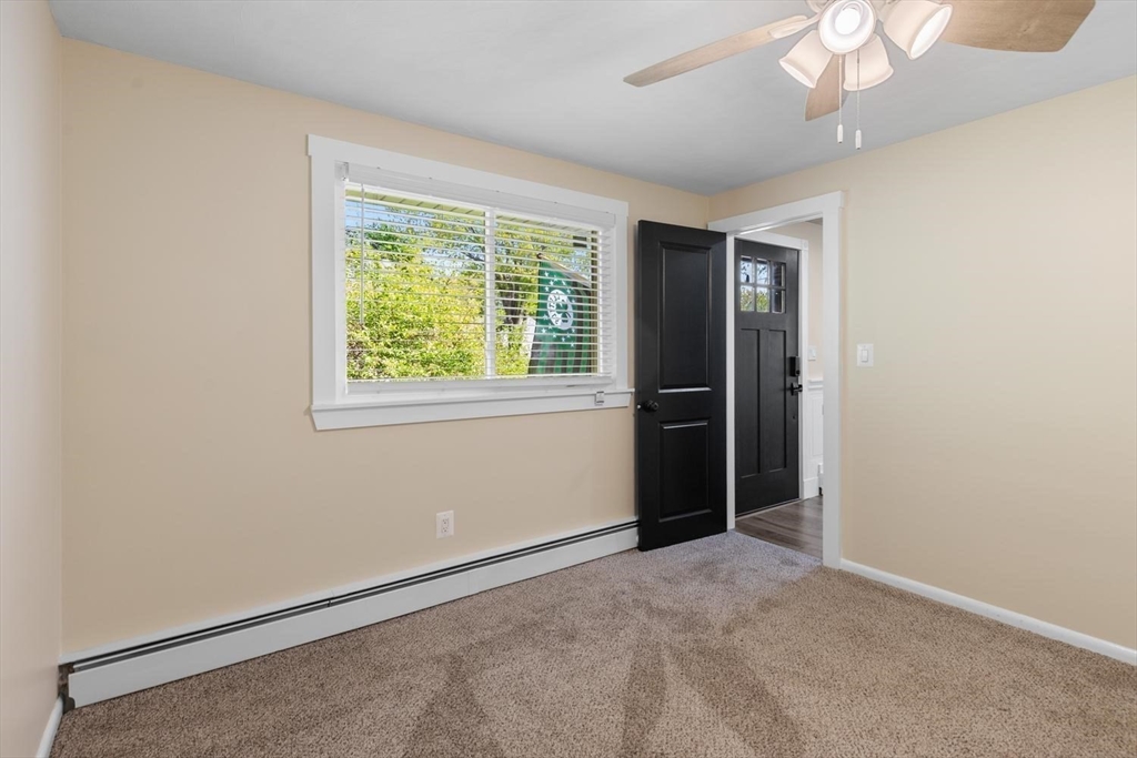 53 Longhill Road Lynn, MA 01904 - Photo 18 of 33