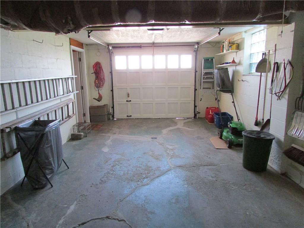 1109 Broughton Road Pittsburgh, PA 15236 - Photo 22 of 25 Gallery Image 22