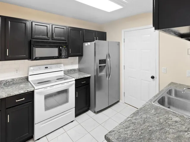 $219,000 | 1917 Jan Echo Trail, Eagan, MN 55122