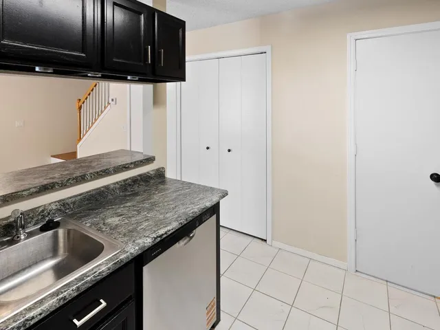 $219,000 | 1917 Jan Echo Trail, Eagan, MN 55122