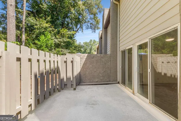 $3,000 | 510 East Ponce De Leon Avenue, Unit J, Decatur, GA 30030