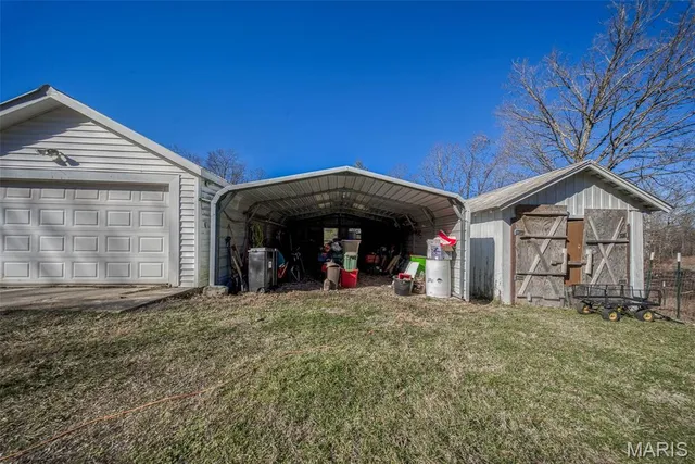 $315,000 | 36395 Highway 72, Salem, MO 65560
