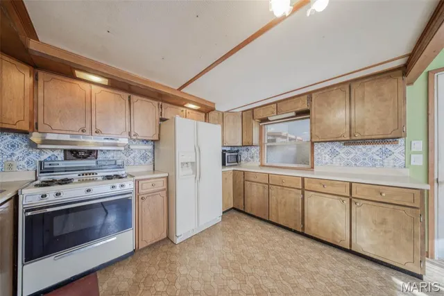 $315,000 | 36395 Highway 72, Salem, MO 65560