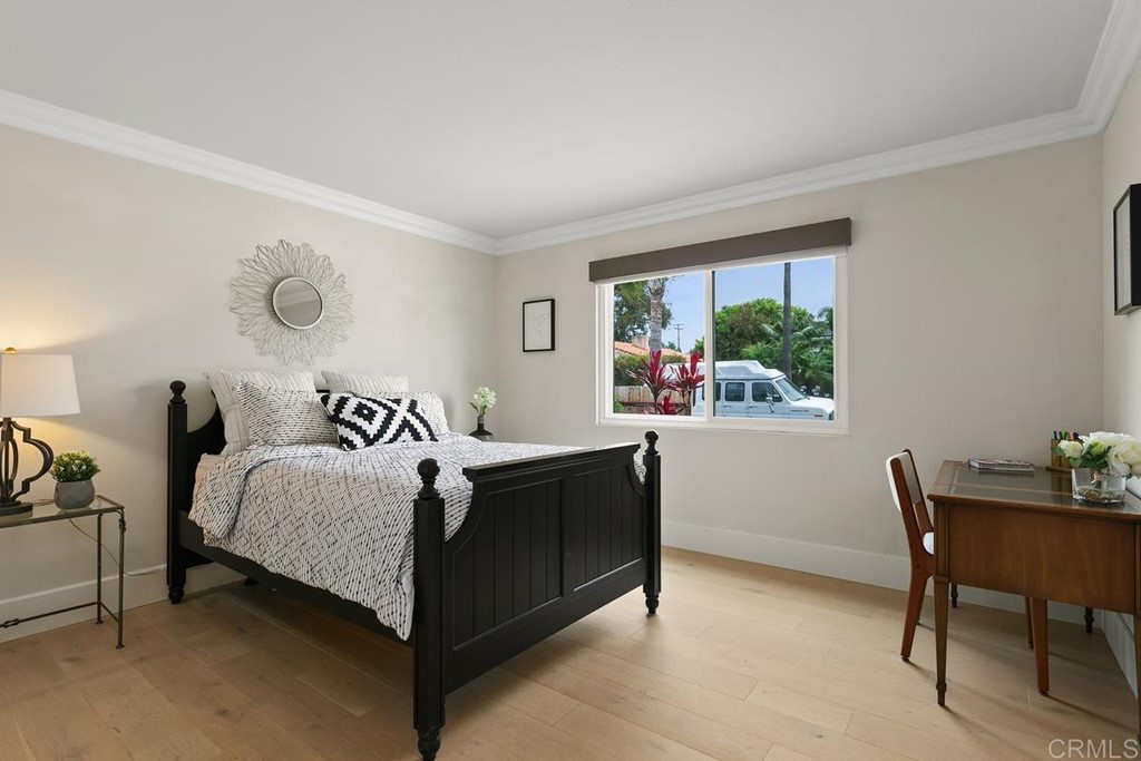 712 Calle Regal Encinitas, CA 92024 - Photo 16 of 33