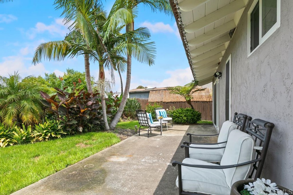 712 Calle Regal Encinitas, CA 92024 - Photo 26 of 33