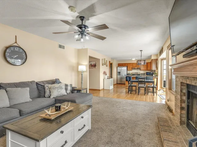 $365,000 | 10853 Lemon Grass Lane, Roscoe, IL 61073